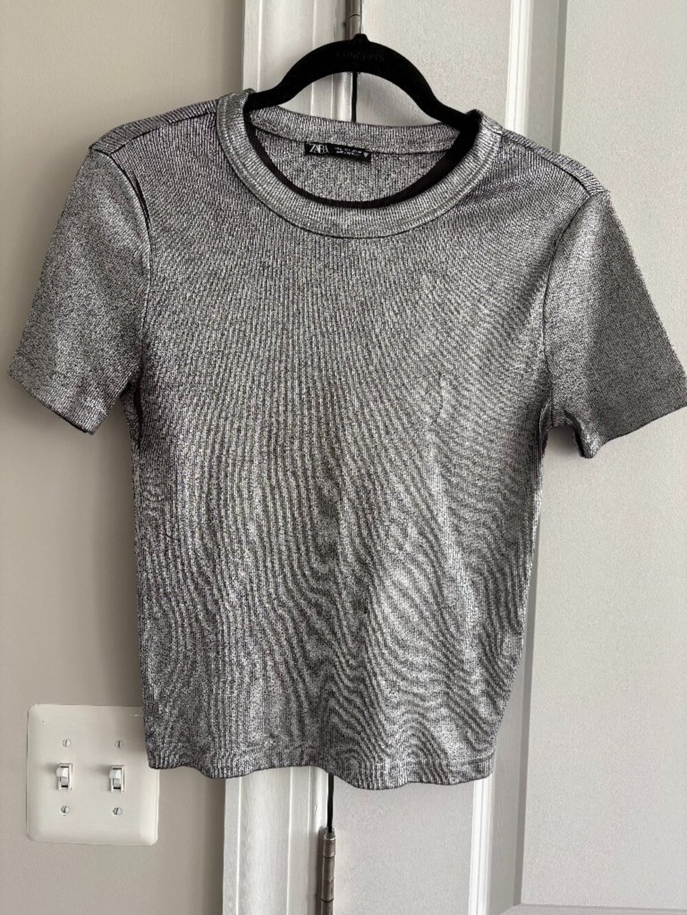 ZARA Metallic Silver Foil Ribbed Short Sleeve T-Shirt - SZ L